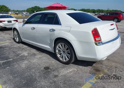 2012 Chrysler 300 Limited из США, поврежденный, VIN 2C3CCACG0CH136877
